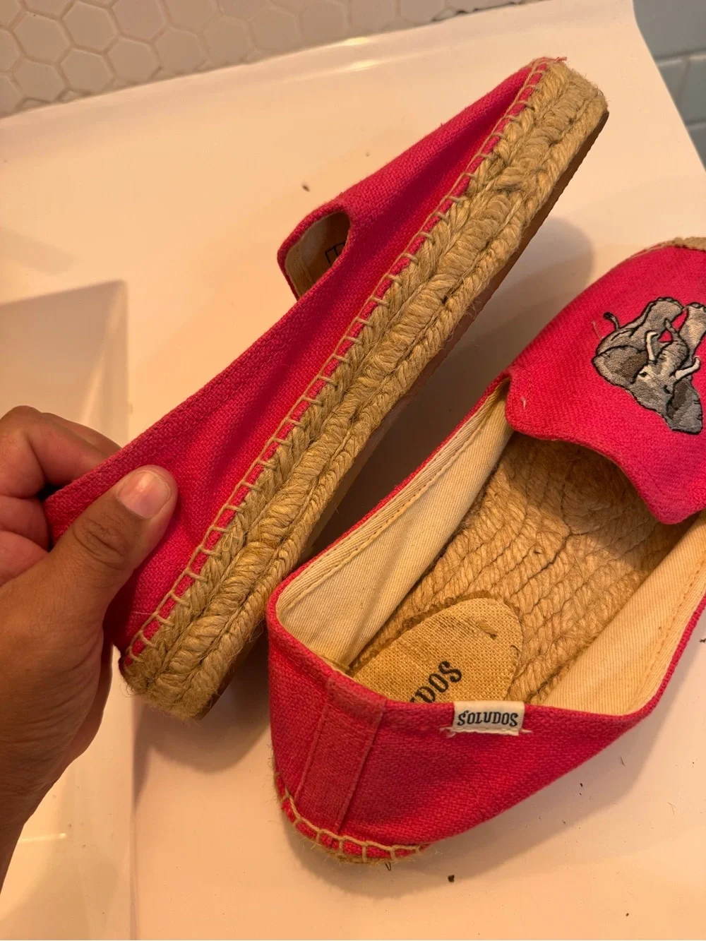 Soludos bright pink